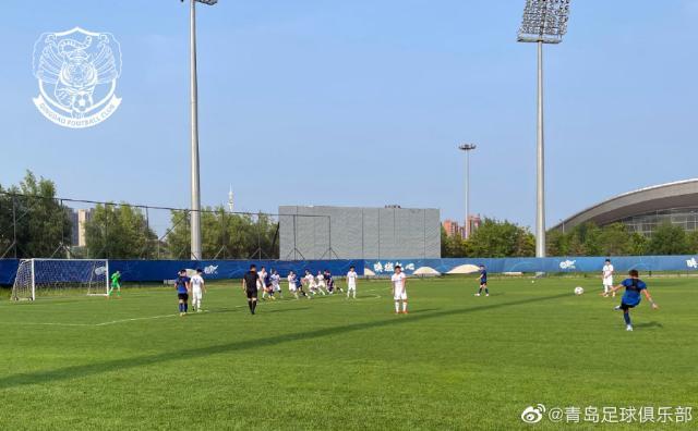 500万网彩票app-【热身】巴索戈温家宝破门张鹭建功 青岛队2比3申花